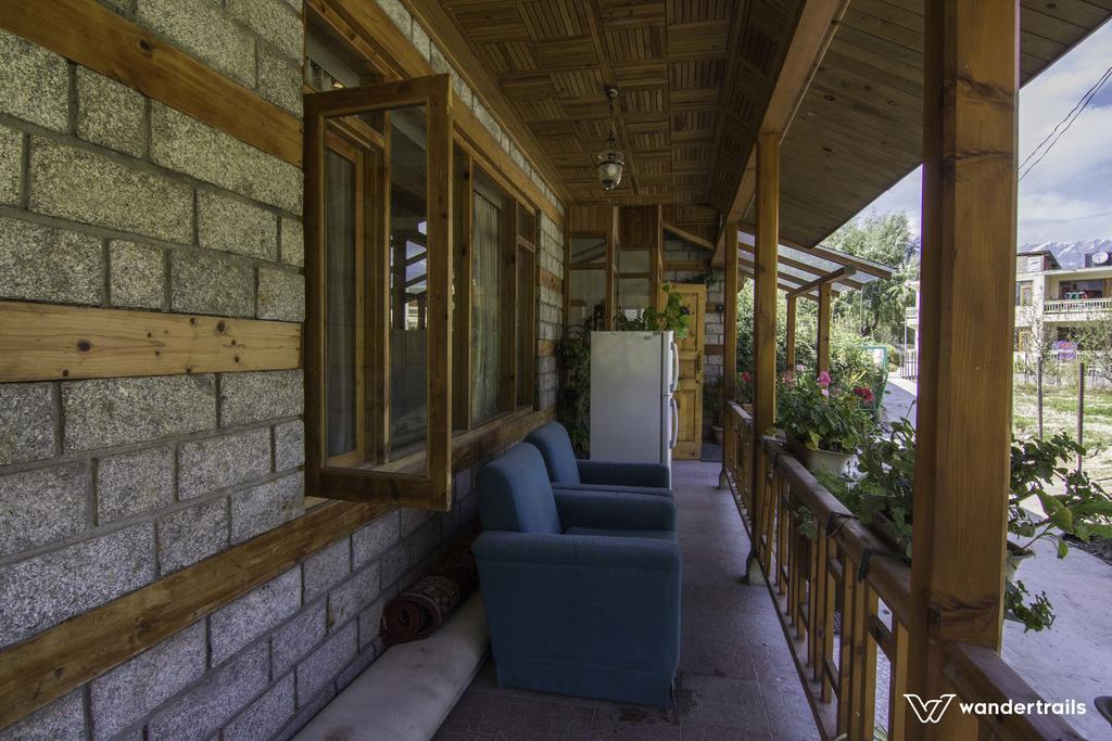 Gurung'S Cottages - A Wandertrails Stay มะนาลี ภายนอก รูปภาพ
